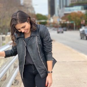 Meet your Posher, Shahid